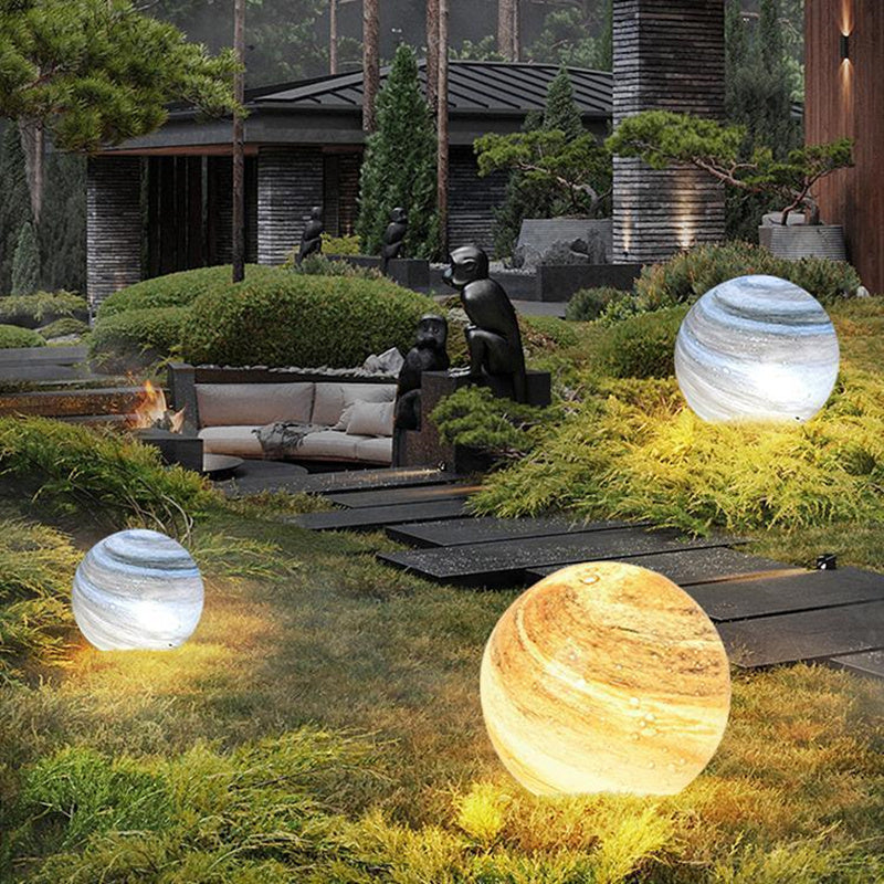Solar Lawn Outdoor Waterproof Villa Garden Grass Earth Lamp - One Red Hill